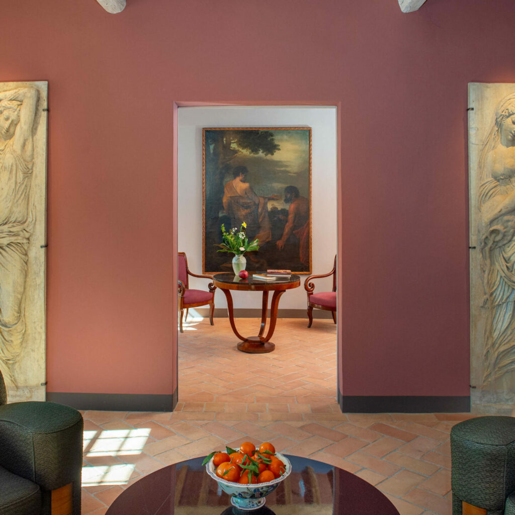 Elegant interior of Cantina Villa Cosmiana with artworks and refined furnishings